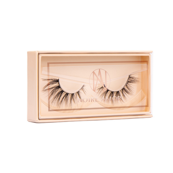 Wispy False Eyelashes