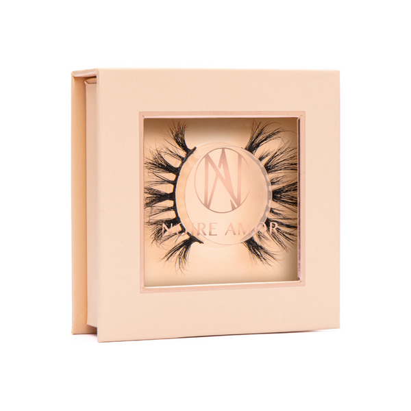 Pina Colada mink eyelashes